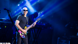 Joe Satriani • Nouvel album et casting de luxe